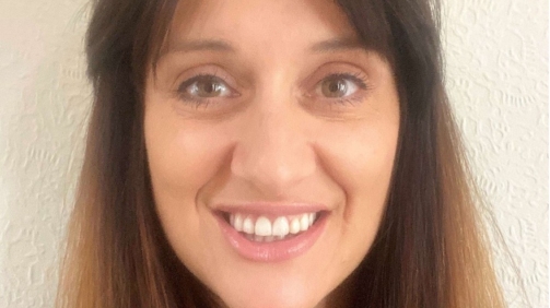 Dr Beth Bell